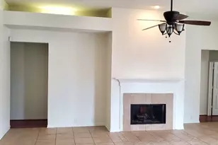 2526 Sunrise Harbor Ln, Pearland, TX 77584 - Photo 5