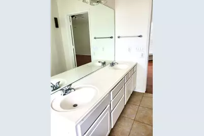 2526 Sunrise Harbor Lane, Pearland, TX 77584 - Photo 23