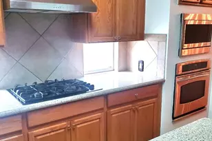 2526 Sunrise Harbor Ln, Pearland, TX 77584 - Photo 9