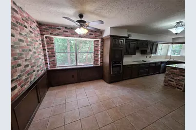 18 Mayfair Grove Court, The Woodlands, TX 77381 - Photo 7
