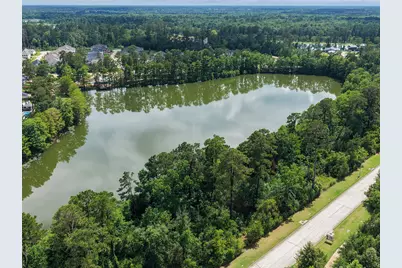 555 Chestnut Reef Court, Conroe, TX 77304 - Photo 23