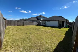 31642 Featherstone Trl, Fulshear, TX 77441 - Photo 17