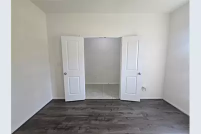 7318 Parkview Drive, Hitchcock, TX 77563 - Photo 7