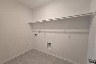 7318 Parkview Dr, Hitchcock, TX 77563 - Photo 3