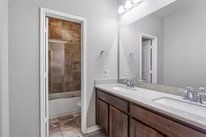 4214 Evergreen Drive, Friendswood, TX 77546 - Photo 5