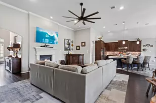 4214 Evergreen Dr, Friendswood, TX 77546 - Photo 11