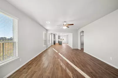 5080 Marcasca Drive, Katy, TX 77493 - Photo 5