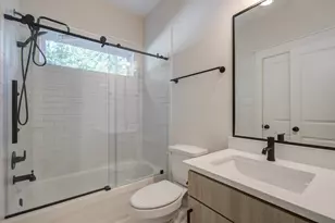 5309 Donovan Gdns Ln, Houston, TX 77091 - Photo 15