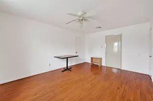 9318 Neff St, Houston, TX 77036 - Photo 25