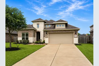 320 Woodway Drive, League City, TX 77573 - Photo 1