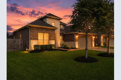 320 Woodway Drive, League City, TX 77573 - Photo 1
