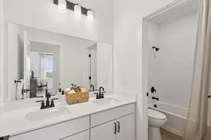 12118 Upper Meadows Ave, Mont Belvieu, TX 77535 - Photo 19