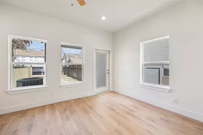 4710 Avenue S, Galveston, TX 77551 - Photo 15