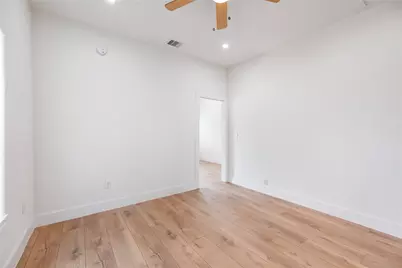 4710 Avenue S, Galveston, TX 77551 - Photo 11