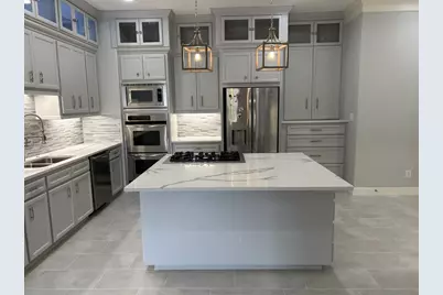 2010B W 14th Street, Houston, TX 77008 - Photo 3