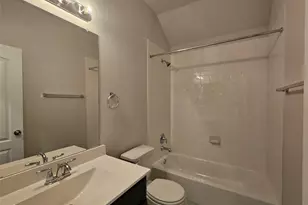 2506 Windstream Ln, Baytown, TX 77523 - Photo 11