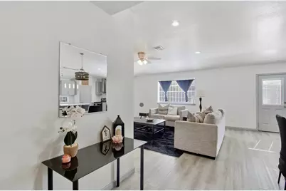 12410 Drifting Winds Drive, Houston, TX 77044 - Photo 5