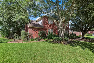 1707 Brill Drive, Friendswood, TX 77546 - Photo 5