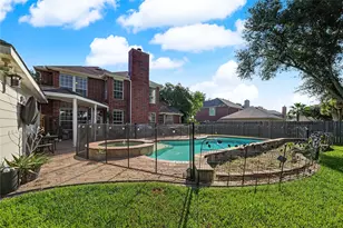 1707 Brill Dr, Friendswood, TX 77546 - Photo 49