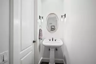 4420 Blossom St, Houston, TX 77007 - Photo 9