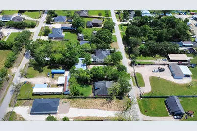 704 Cleo Street, Fresno, TX 77545 - Photo 7