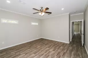 774 Dillard St, Houston, TX 77091 - Photo 11