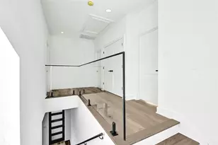 2595 Paul Quinn St, Houston, TX 77091 - Photo 9