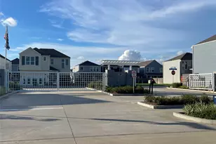 705 Seabreeze Dr, Kemah, TX 77565 - Photo 25