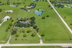 24849 County Rd 48, Angleton, TX 77515 - Photo 5