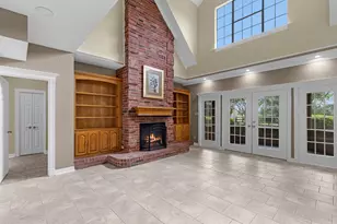 24849 County Rd 48, Angleton, TX 77515 - Photo 9