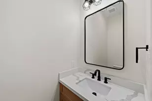 8023 Easter St, Houston, TX 77088 - Photo 3
