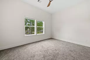 8023 Easter St, Houston, TX 77088 - Photo 13
