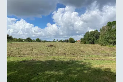 900 Avenue B, Bay City, TX 77414 - Photo 3