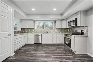 202 Civil Dr, League City, TX 77573 - Photo 25