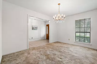 105 Greenbriar Drive, Conroe, TX 77356 - Photo 9