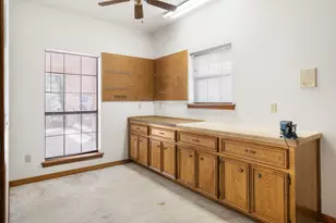 105 Greenbriar Dr, Conroe, TX 77356 - Photo 45