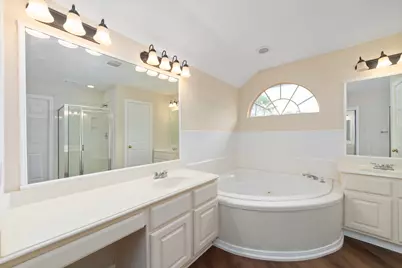 14015 Jade Meadow Court, Houston, TX 77062 - Photo 19