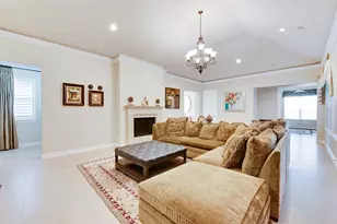 2011 Flower Garden Ln, Houston, TX 77077 - Photo 3