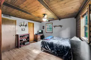 9378 Cocklebur Loop, Silsbee, TX 77656 - Photo 11