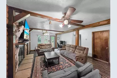 9378 Cocklebur Loop, Silsbee, TX 77656 - Photo 7