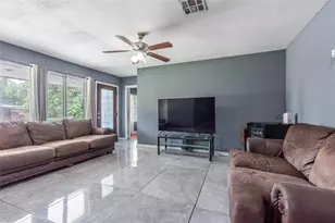 517 Marleen St, Houston, TX 77034 - Photo 5