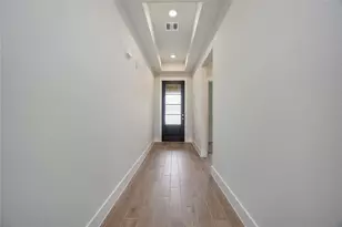 235 Orchard Laurel Dr, Alvin, TX 77511 - Photo 3