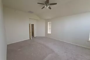 1410 Grand Haven Ln, Sugar Land, TX 77479 - Photo 11