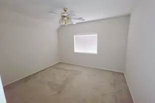 1410 Grand Haven Ln, Sugar Land, TX 77479 - Photo 21