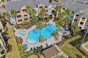 7000 Seawall Blvd, Galveston, TX 77551 - Photo 19