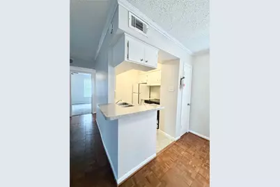 3902 Mandell Street #9, Houston, TX 77006 - Photo 5