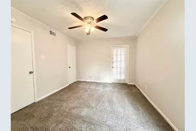 3902 Mandell Street #9, Houston, TX 77006 - Photo 11