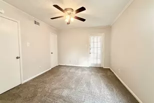 3902 Mandell St, Houston, TX 77006 - Photo 11