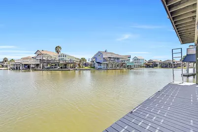 4310 Karankawa Way, Jamaica Beach, TX 77554 - Photo 41