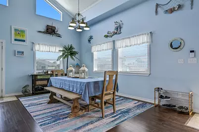 4310 Karankawa Way, Jamaica Beach, TX 77554 - Photo 7